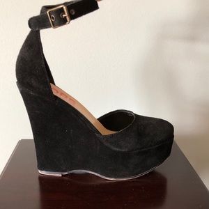 KORS Platform Wedges